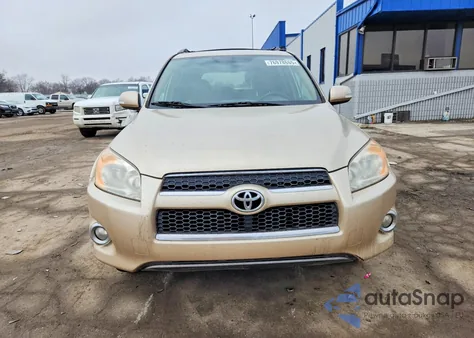 2010 Toyota Rav4 Limited z USA, uszkodzony, nr VIN JTMYF4DV1A5030515